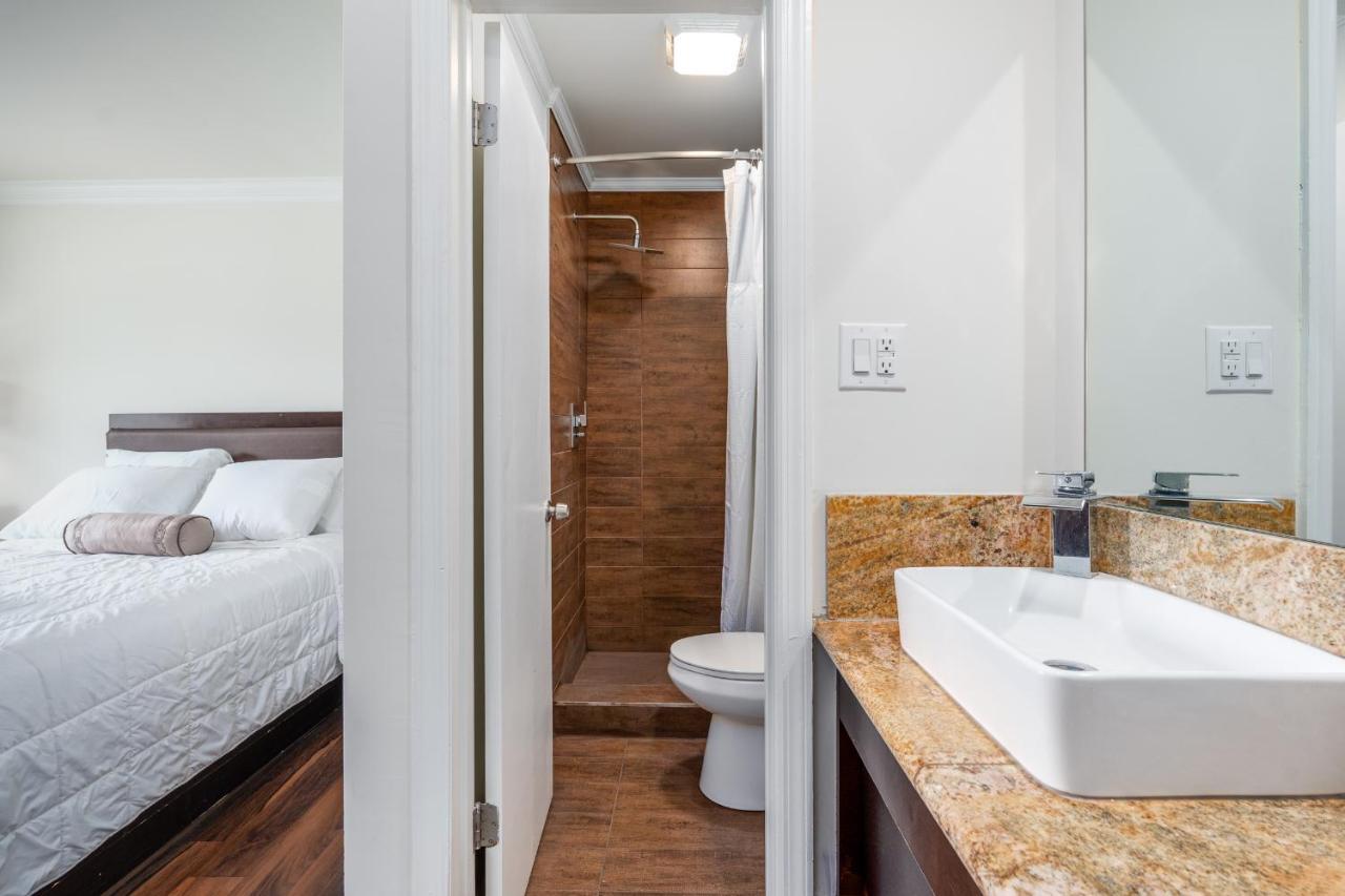 Crewe Boutique Inn Екстериор снимка